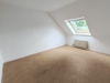 2-Zimmer-Dachgeschoßwohnung mit Blick ins Grüne! - Schlafzimmer